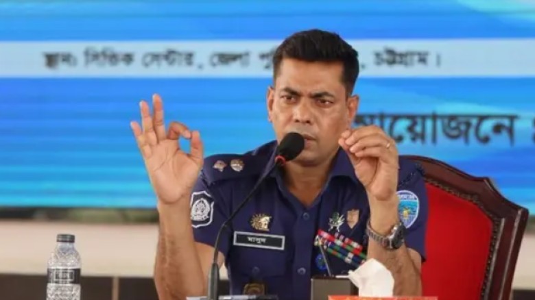 দুর্গাপূজায় গুজব-উসকানির বিষয়ে সতর্ক থাকতে হবে: এসপি মাসুদ