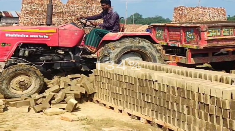 দীঘিনালায় অবৈধ ইটভাটায় প্রশাসনের অভিযান ১ লাখ কাঁচা ইট ধ্ব