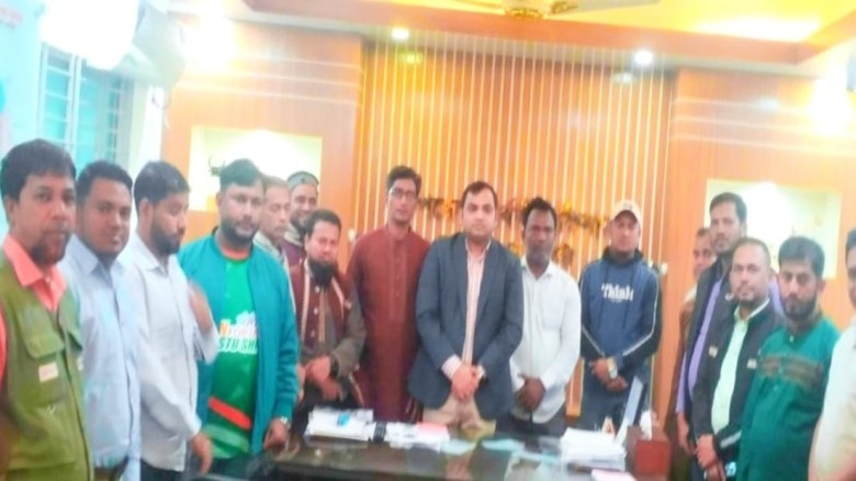 সুবর্ণচরে সাংবাদিকদের সাথে নবাগত নির্বাহী কর্মকর্তার মত বিনি