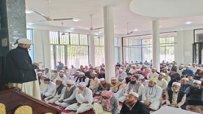 বাঁশখালীতে দৃষ্টিনন্দন মুনিরুল্লাহ জামে মসজিদের শুভ উদ্বোধন