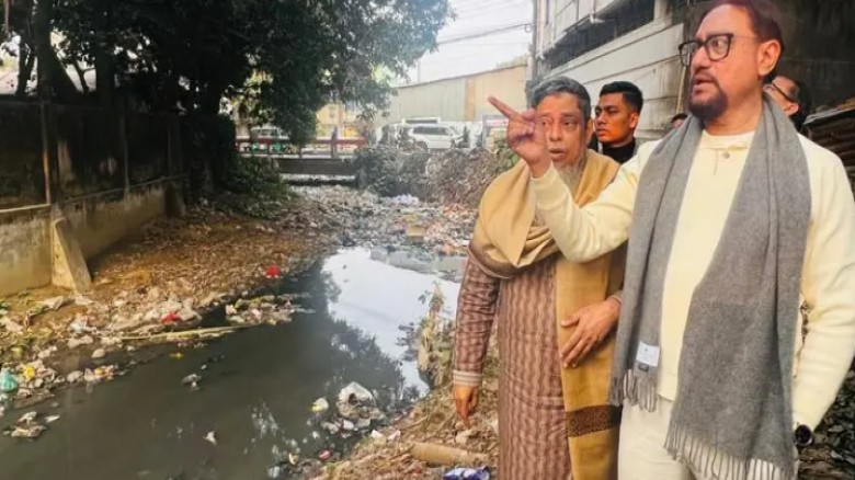 চট্টগ্রামের জলাবদ্ধতার স্থায়ী সমাধান করা হচ্ছে: মেয়র শাহাদাত