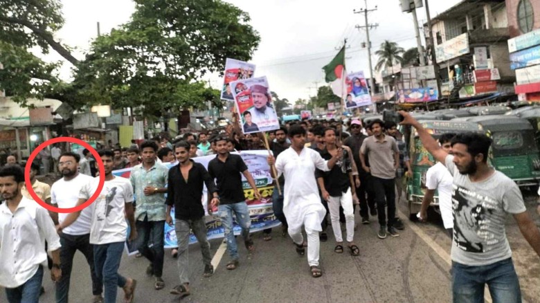 লোহাগাড়ায় ভোটকেন্দ্রে সিসি ক্যামেরা দায়িত্বে ছাত্রলীগ নেতা