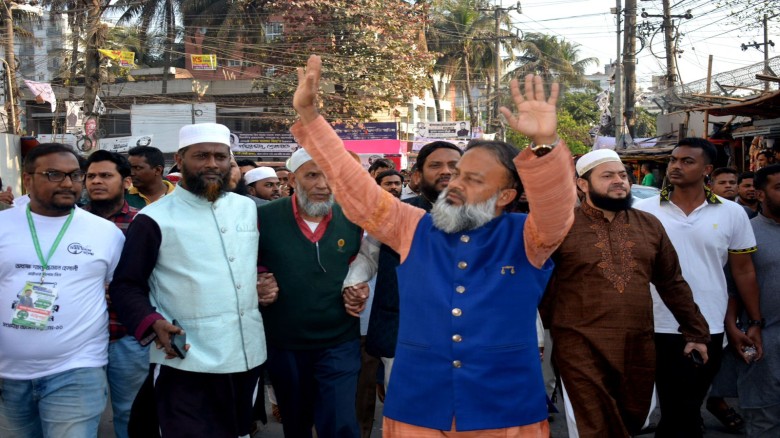 চট্টগ্রাম-১০ আসনের ৮ নম্বর শুলকবহর ওয়ার্ডে গণসংযোগ ও প্রচারণ