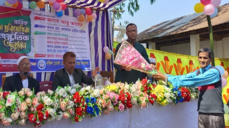 দক্ষিণ ঢেমশা চৌমুহনী আদর্শ উচ্চ বিদ্যালয়ে বার্ষিক ক্রীড়া ও 