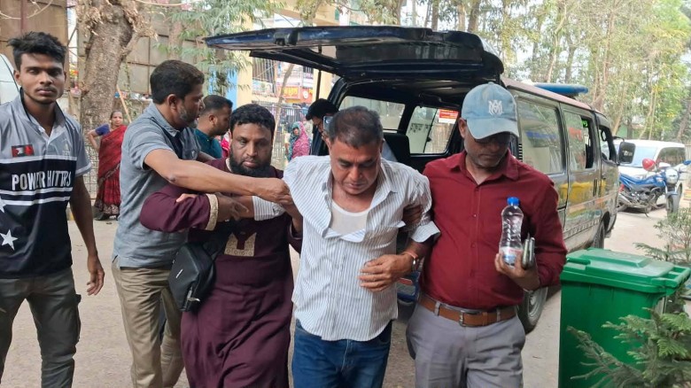 বোয়ালখালীর এন মোহাম্মদ প্লাস্টিক কারখানায় শ্রমিক অসন্তোষ