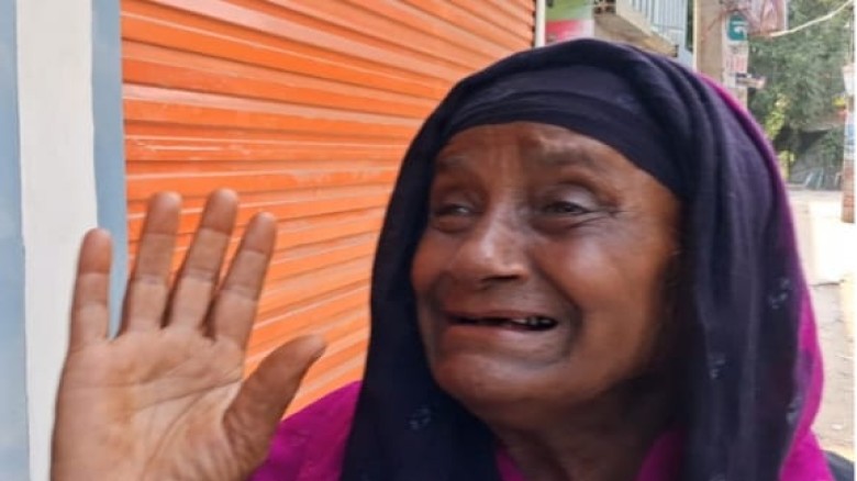 চালের কার্ড দিবে বলে প্রতারনা স্বর্ণালংকার লুট