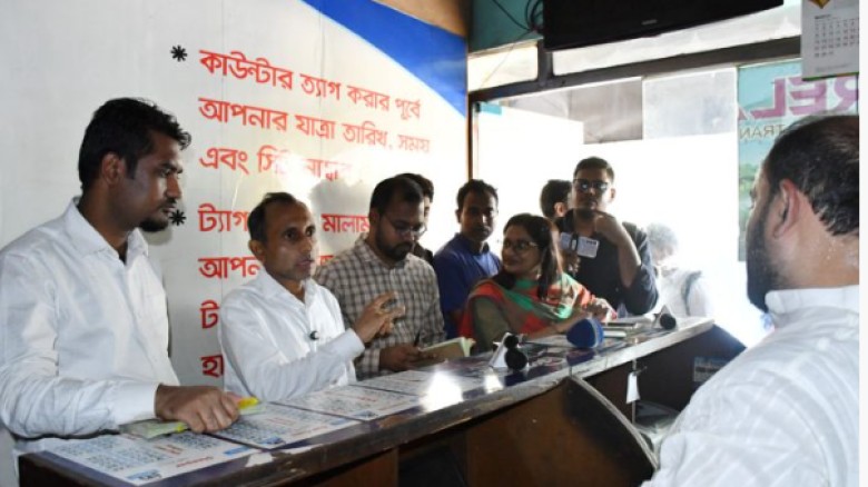 চট্টগ্রামে ভাড়ার তালিকা প্রদর্শন না করায় ৪ বাস কাউন্টারকে জর