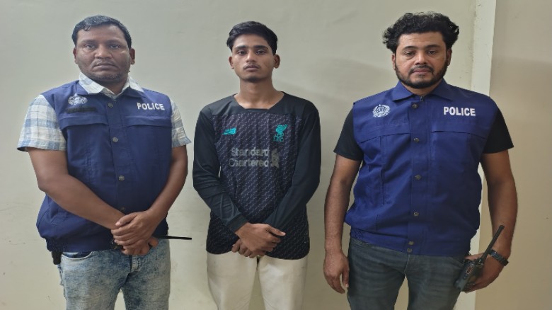 ফ্রি ফায়ারে আসক্ত হয়ে এমবির টাকার জন্য মাকে মারধর কিশোর