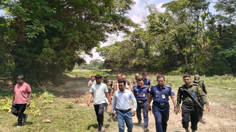 অবৈধ মাটি কাটায় ৫০ হাজার টাকা জরিমানা