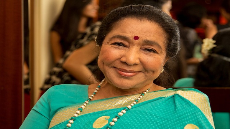 কিংবদন্তী সঙ্গীতশিল্পী আশা ভোঁসলে আর নেই