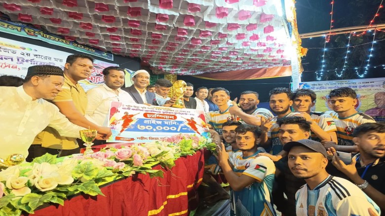 চন্দনাইশে শহীদ জিয়া স্মৃতি সংসদের অলিম্পিক ফুটবল টুর্নামেন্ট