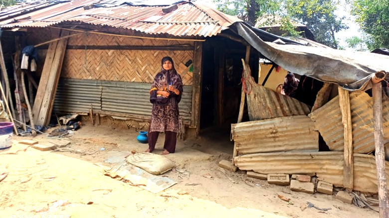 গাছ কর্তন করাকে কেন্দ্র করে পদুয়ায় স্বামী-স্ত্রীকে মারধরের অ