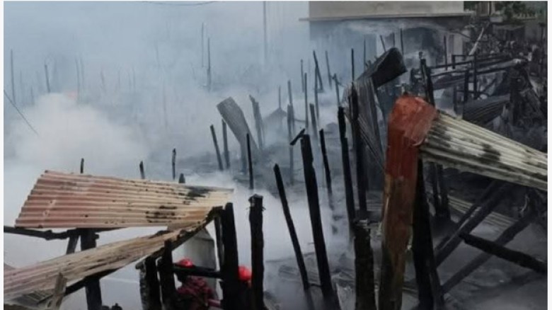 বান্দরবানে বাজারে ভয়াবহ আগুন, পুড়ল ৫০ দোকান-বসতঘর