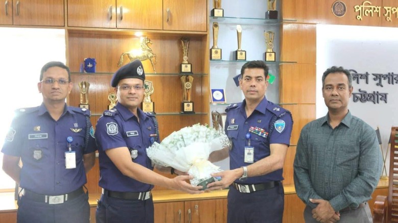 আনোয়ারা সার্কেলে নতুন এএসপি মাহমুদুল হাসানের যোগদান...