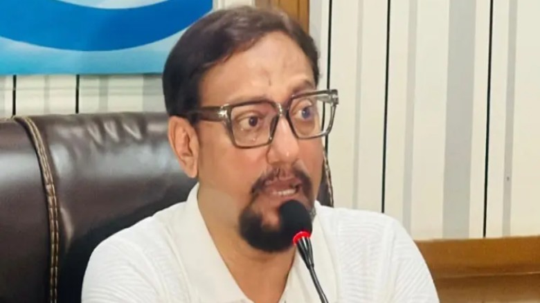 জুলাই গণঅভ্যুত্থানের গ্রাফিতি মোছার নির্দেশ সিটি করপোরেশন দে
