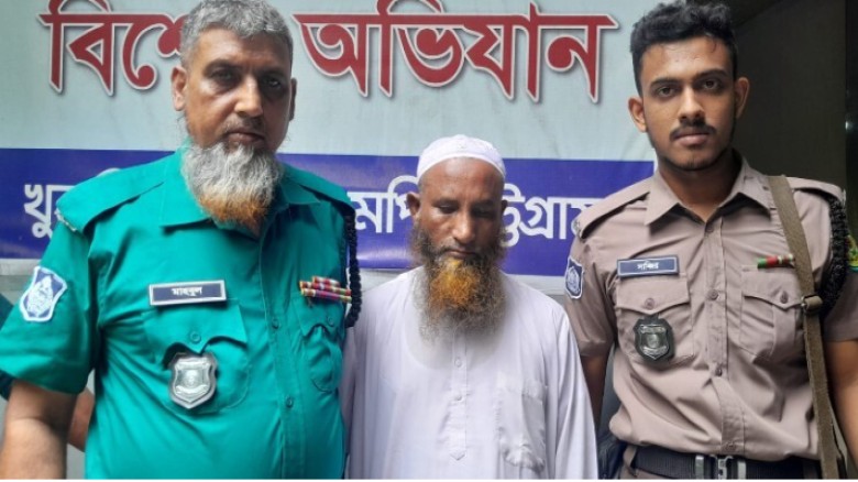 দুই ছাত্রীকে যৌন নিপীড়নের অভিযোগ, মক্তবের শিক্ষক গ্রেফতার