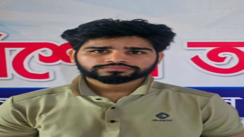 মিটিংয়ে অংশ নেয়ায় হাটহাজারীতে ছাত্রলীগ সদস্য গ্রেফতার