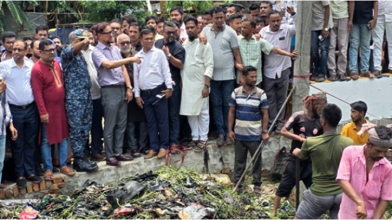 খাল দখলমুক্ত-নাগরিক সচেতনতাই জলাবদ্ধতা নিরসনের মূল চাবিকাঠি