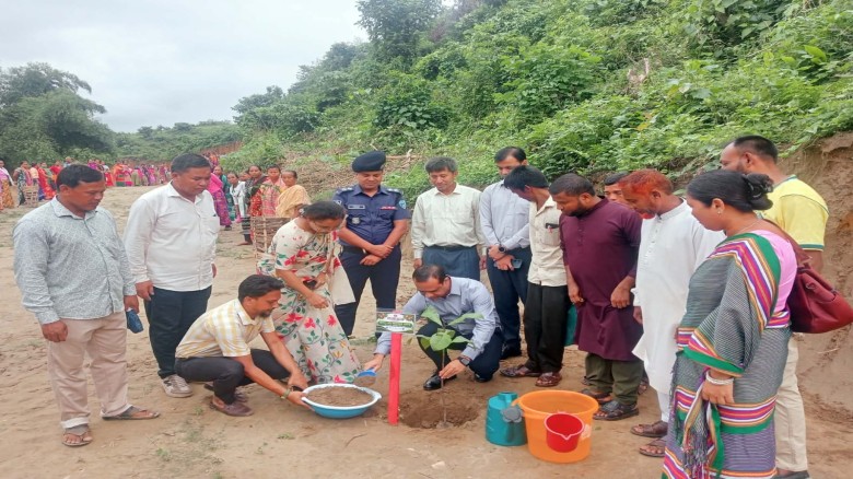 খাল খনন কর্মসূচী, গ্রামীণ অর্থনীতিতে নতুন গতি সঞ্চার করবে- জ