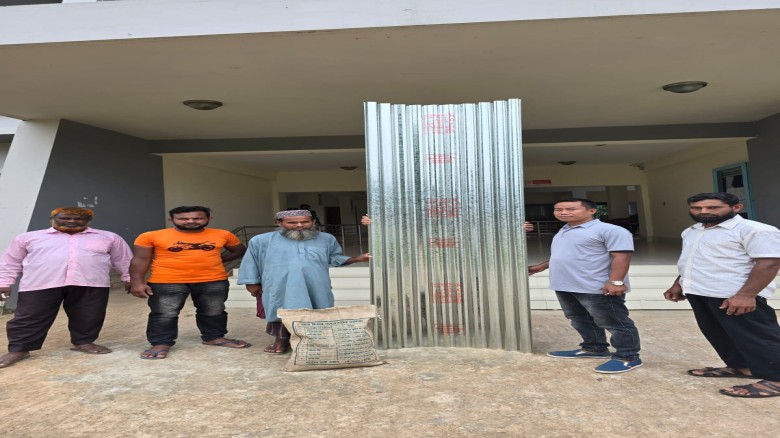 কাপ্তাই লেকের স্রোতে ঘর হারানো লংগদু সমির আলী পেল প্রশাসনের 