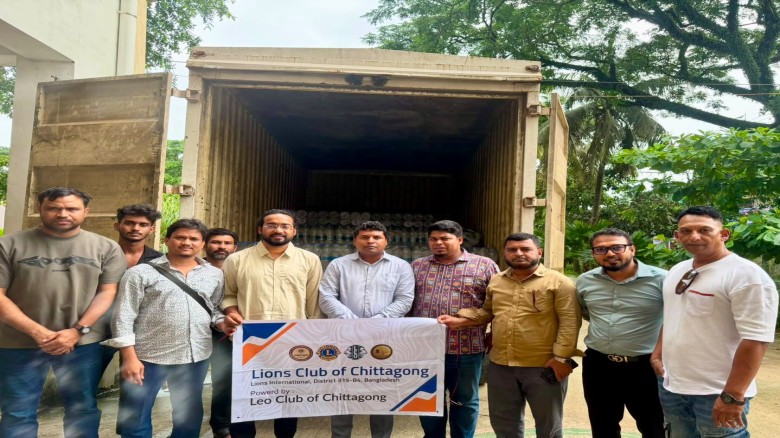 বাঁশখালীতে ৪ হাজার পরিবারের পাশে লায়ন্স ক্লাব অব চিটাগং