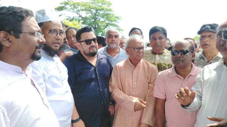 বাঁশখালীতে প্রধানমন্ত্রীর উপদেষ্টা ও বিএনপির যুগ্ন মহাসচিব