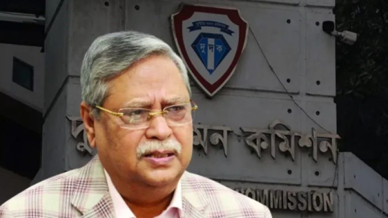 সাবেক রাষ্ট্রপতি সাহাবুদ্দিনসহ ৩৮ জনের বিরুদ্ধে দুদকে অর্থ আ