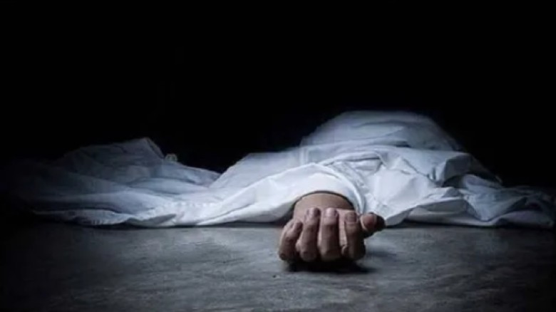 সীতাকুণ্ডে স্কুলছাত্রীর রহস্যজনক মৃত্যু, গলায় আঘাতের চিহ্ন