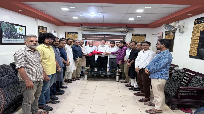 চট্টগ্রাম জেলা আইনজীবী সমিতির সঙ্গে এনসিপির সৌজন্য সাক্ষাৎ