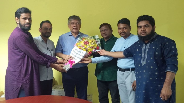 ফটিকছড়ি উত্তর উপজেলা প্রেসক্লাব নেতৃবৃন্দের সাথে নাছির উদ্দ