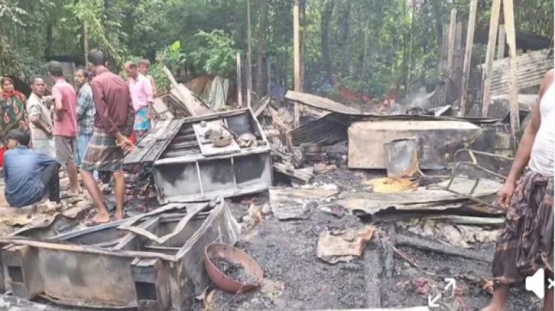 হাটহাজারীতে আগুনে পুড়ল ৬ বসতঘর, ক্ষতি ২৫ লাখ টাকা