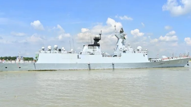 শুভেচ্ছা সফরে চট্টগ্রাম বন্দরে চীনা নৌবাহিনীর তিন জাহাজ