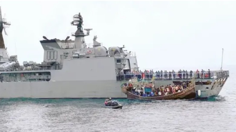 সমুদ্রপথে মালয়েশিয়া পাচারের সময় ৬৫ জন উদ্ধার, আটক ১১ দালাল