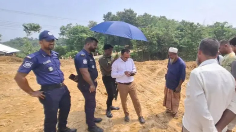 অনুমতি ছাড়াই পাহাড় কেটে গুনতে হলো জরিমানা