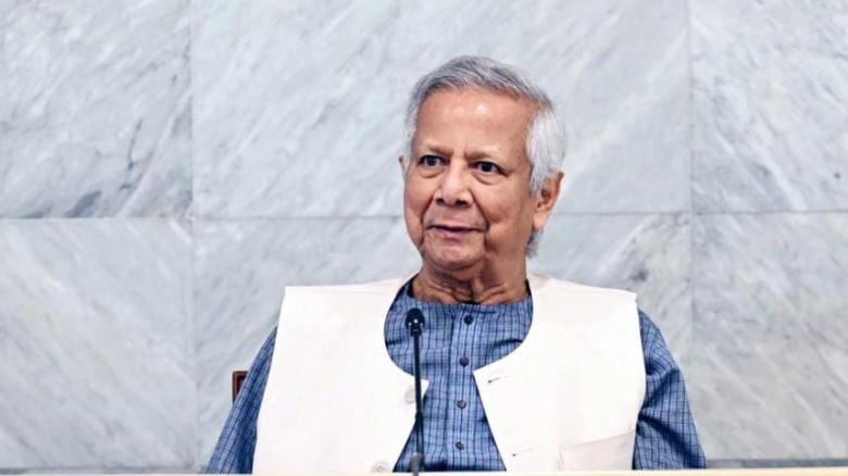 ড. ইউনূসকে হয়রানির নিন্দা ১২ সাবেক উপদেষ্টার