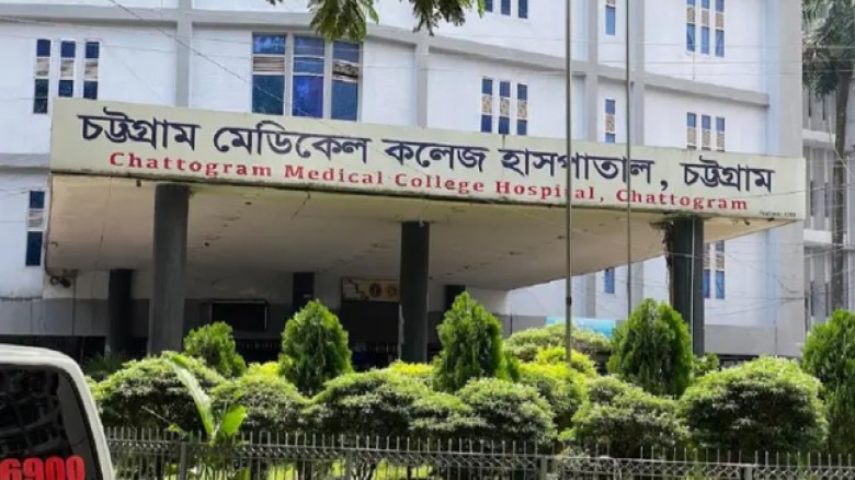 চট্টগ্রামে চুরির অভিযোগে যুবককে পিটিয়ে হত্যা